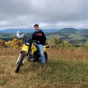 Meet your Posher, Aaron